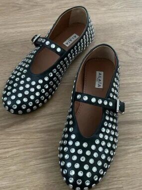 ALAIA Rockstud flats